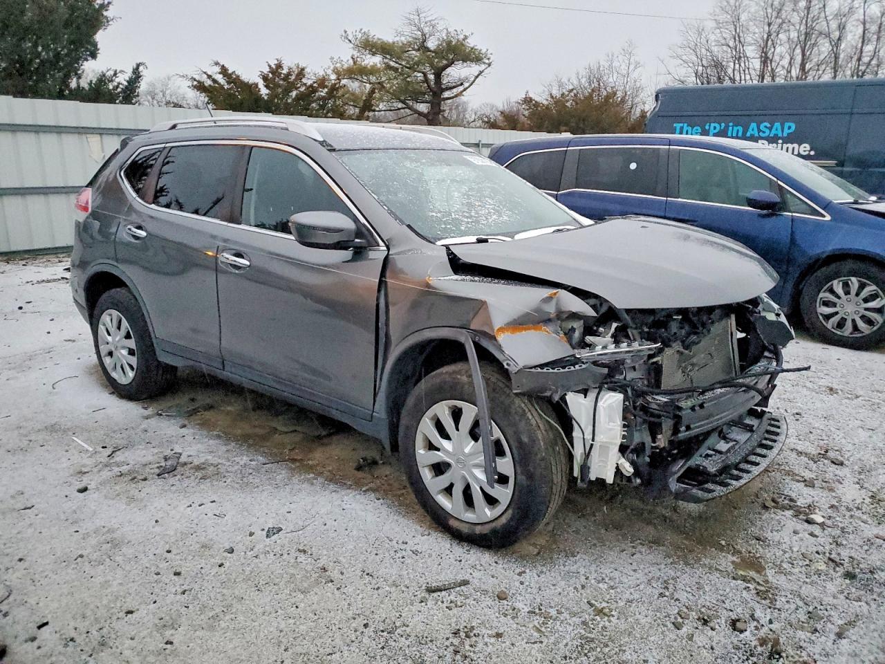 2016 NISSAN ROGUE S photo 4