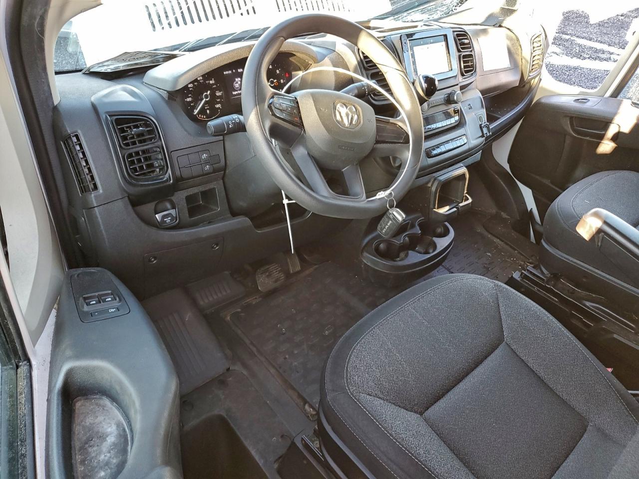 2022 RAM PROMASTER 2500 DELIVERY VAN photo 15