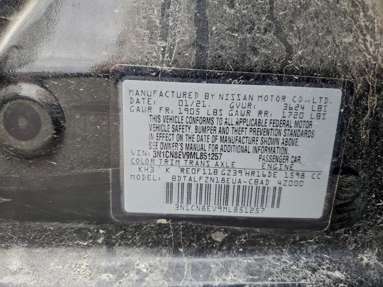 2021 NISSAN VERSA SV photo 12