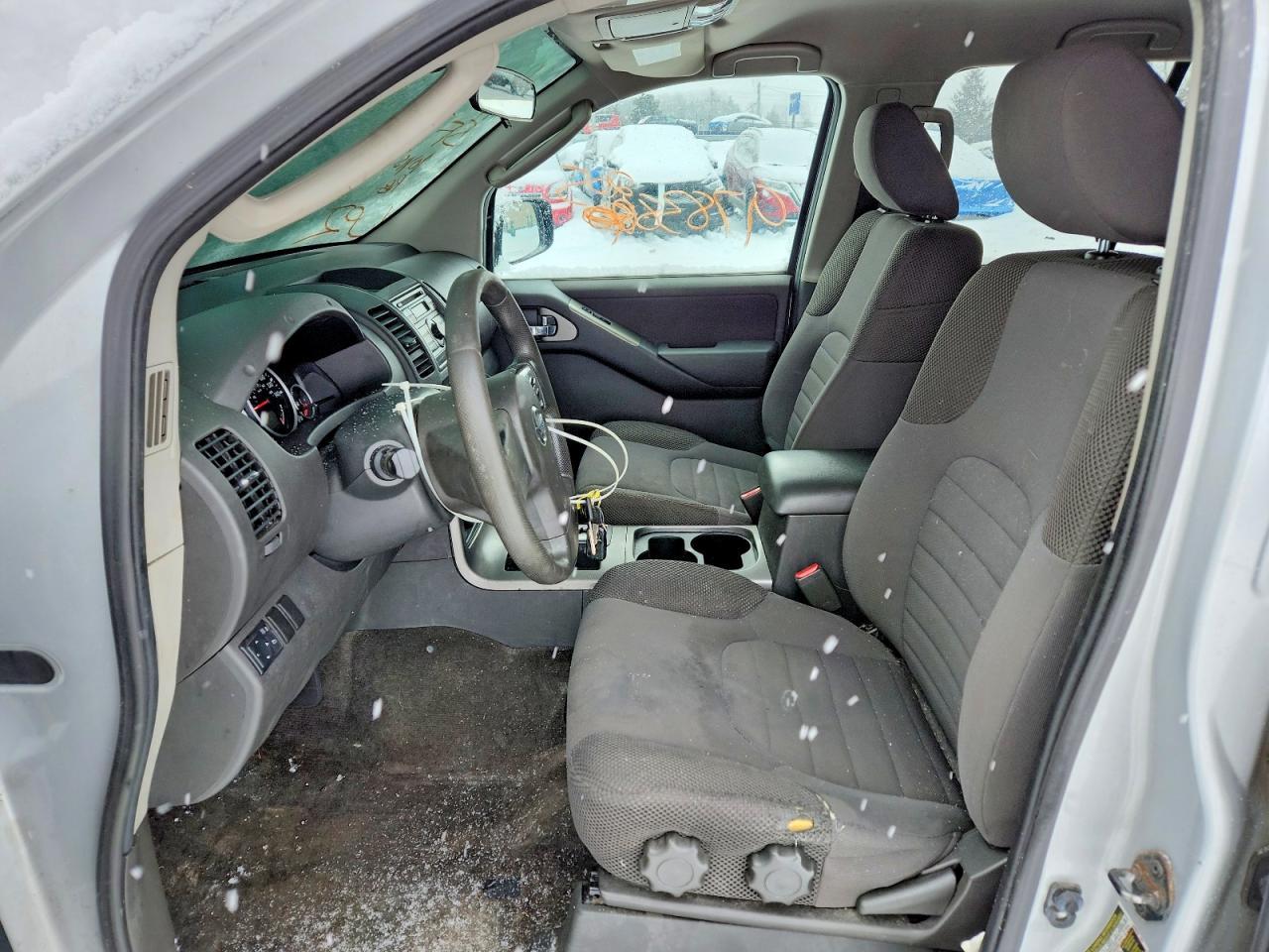 2012 NISSAN PATHFINDER S photo 7