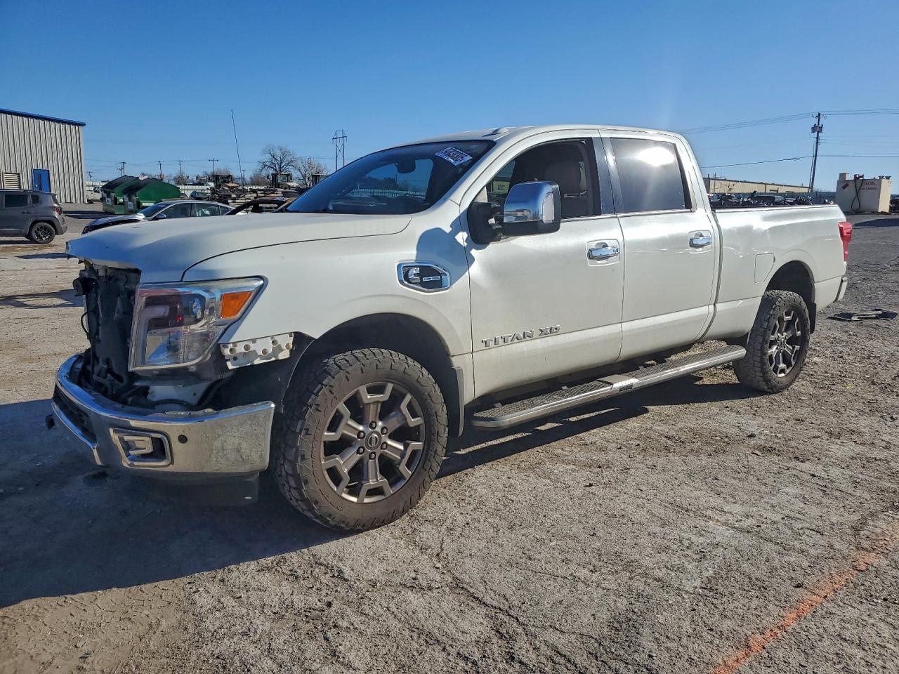 2017 NISSAN TITAN XD