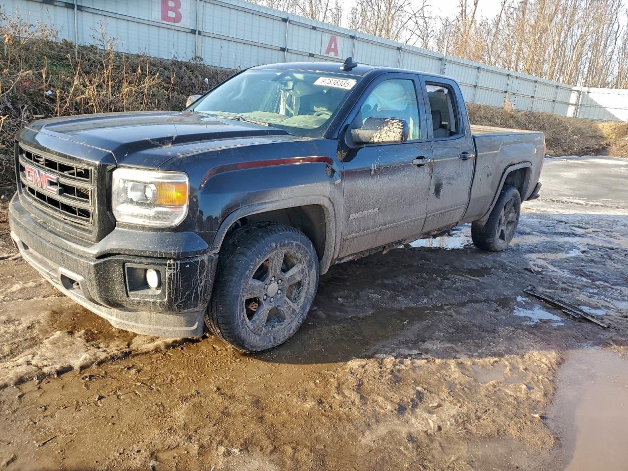2015 GMC SIERRA