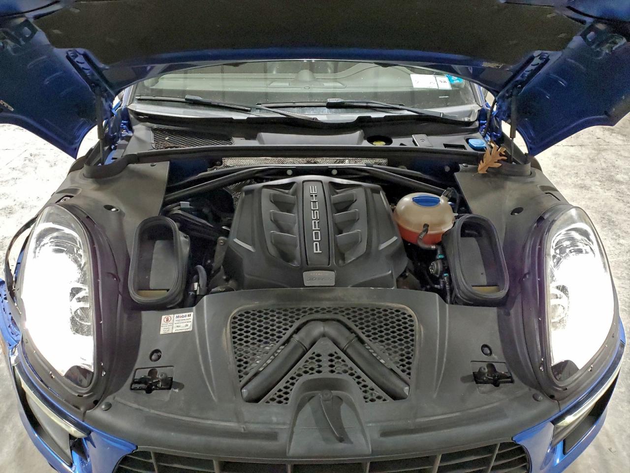 2015 PORSCHE MACAN S photo 12