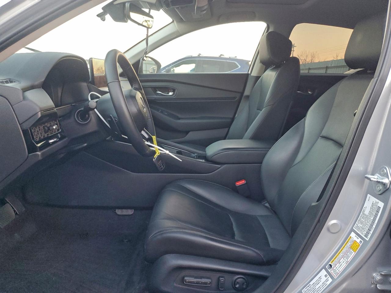 2024 HONDA ACCORD HYBRID EXL photo 7