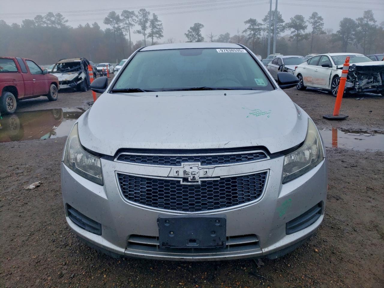 2014 CHEVROLET CRUZE LS photo 5