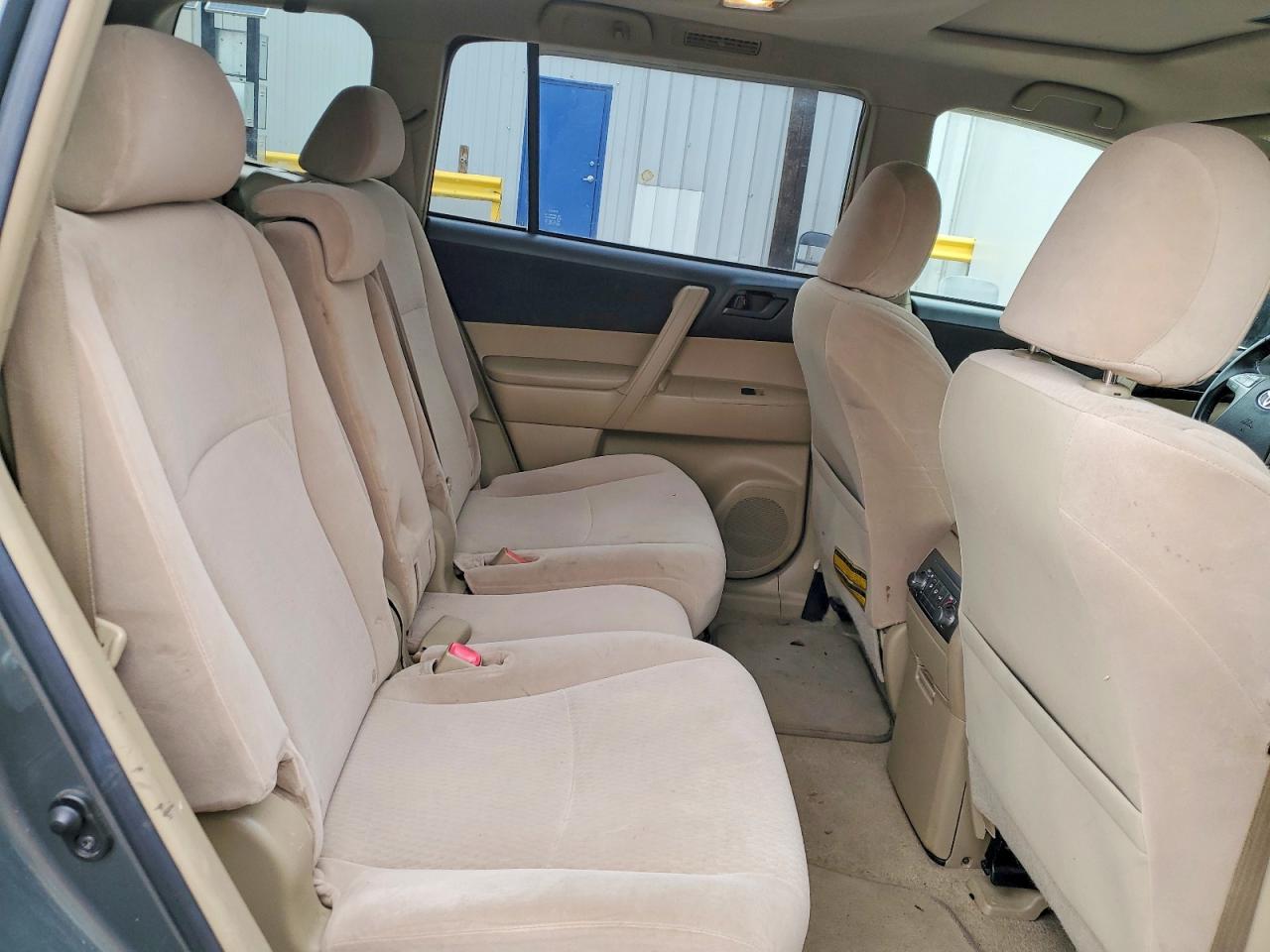 2009 TOYOTA HIGHLANDER photo 10