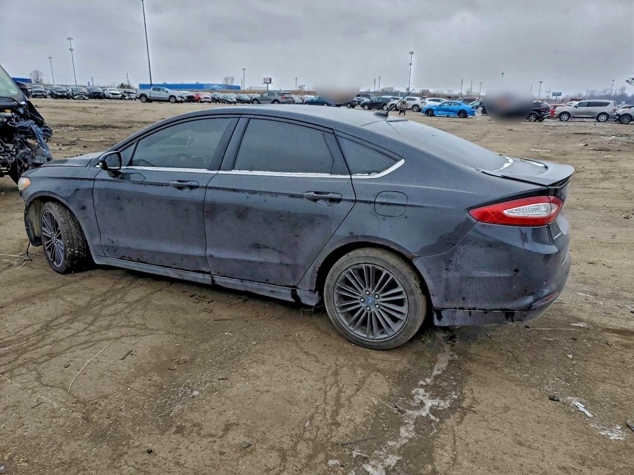 2014 FORD FUSION SE photo 2