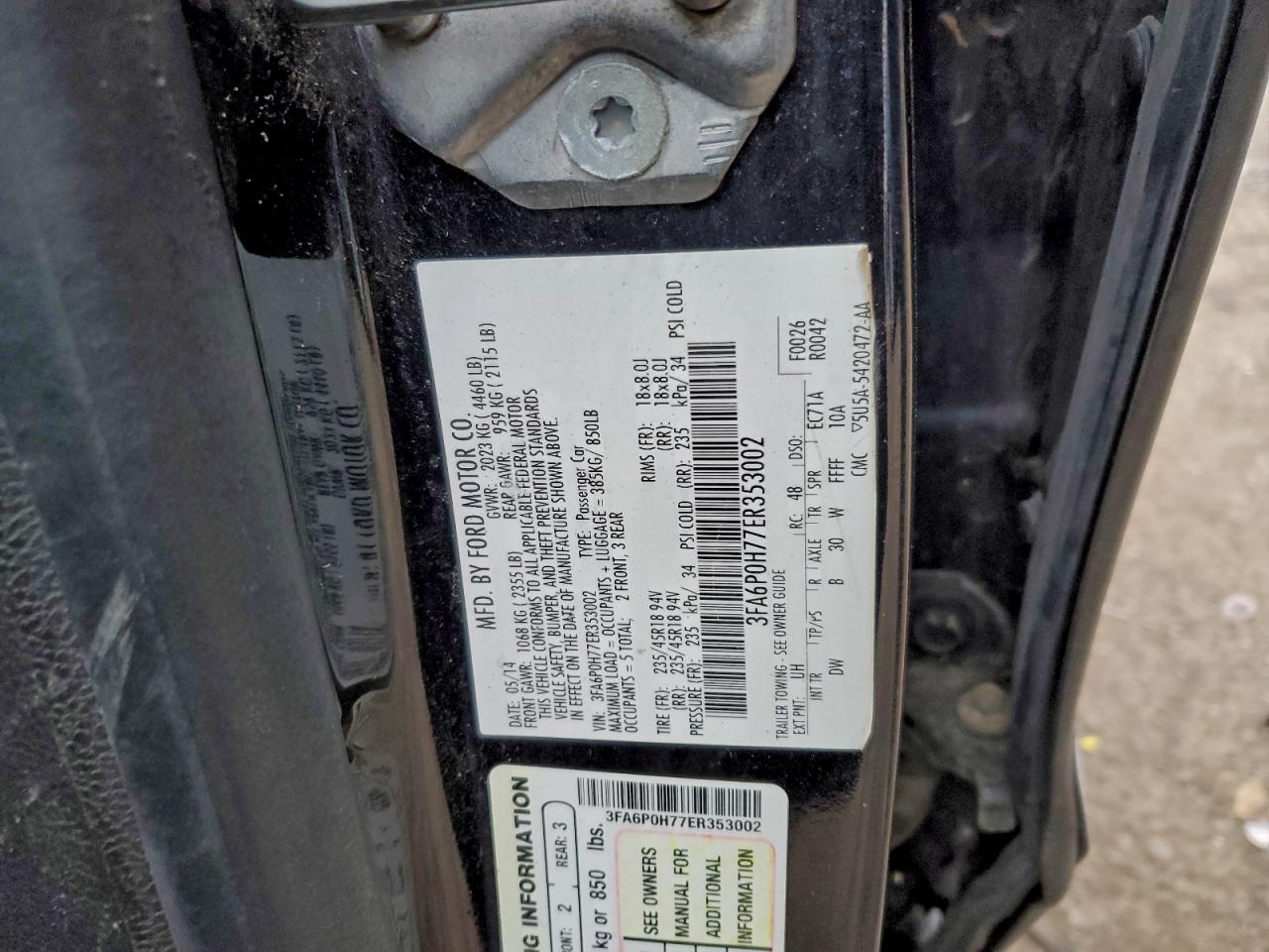 2014 FORD FUSION SE photo 12