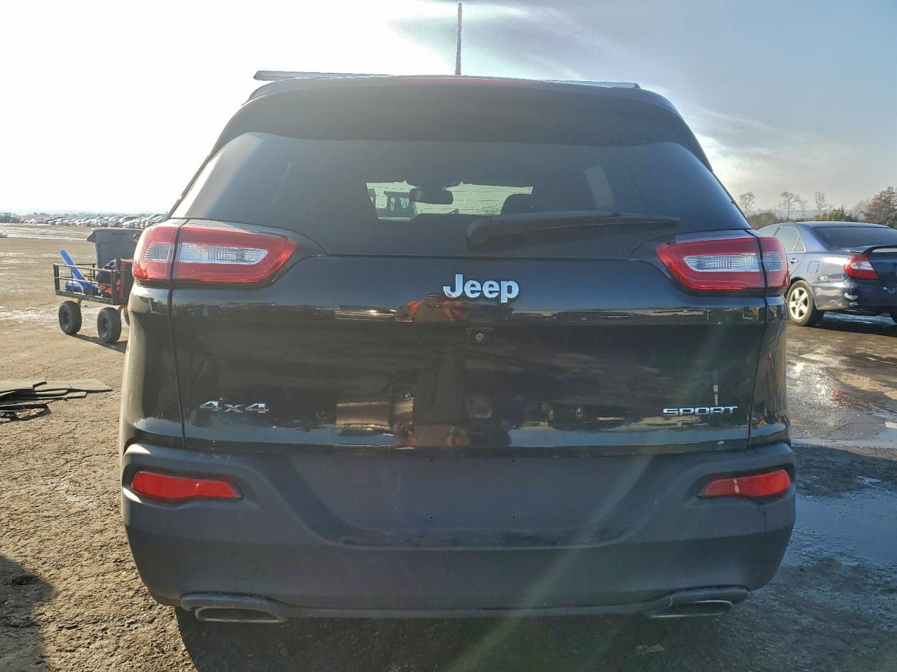 2016 JEEP CHEROKEE SPORT photo 6