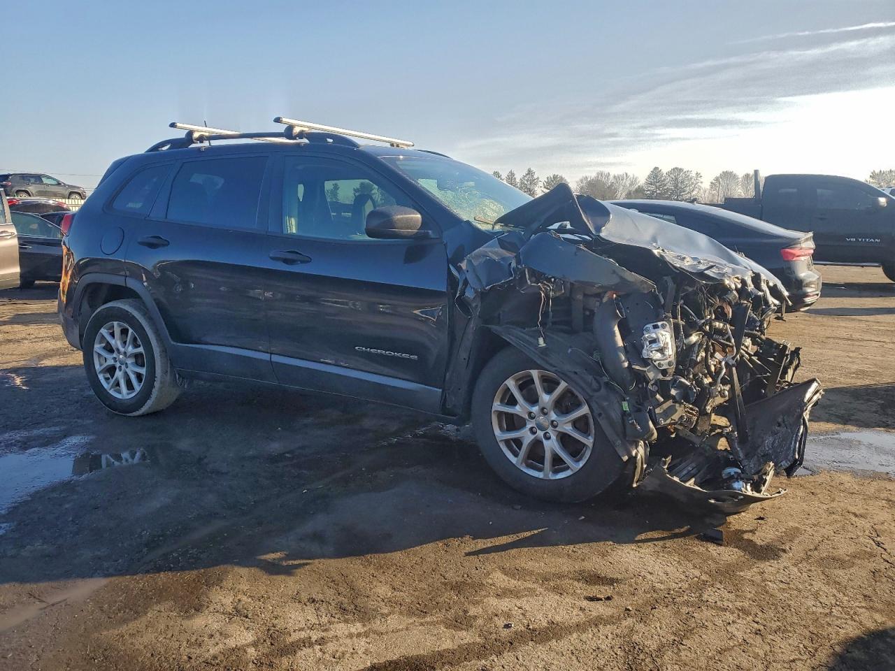 2016 JEEP CHEROKEE SPORT photo 4