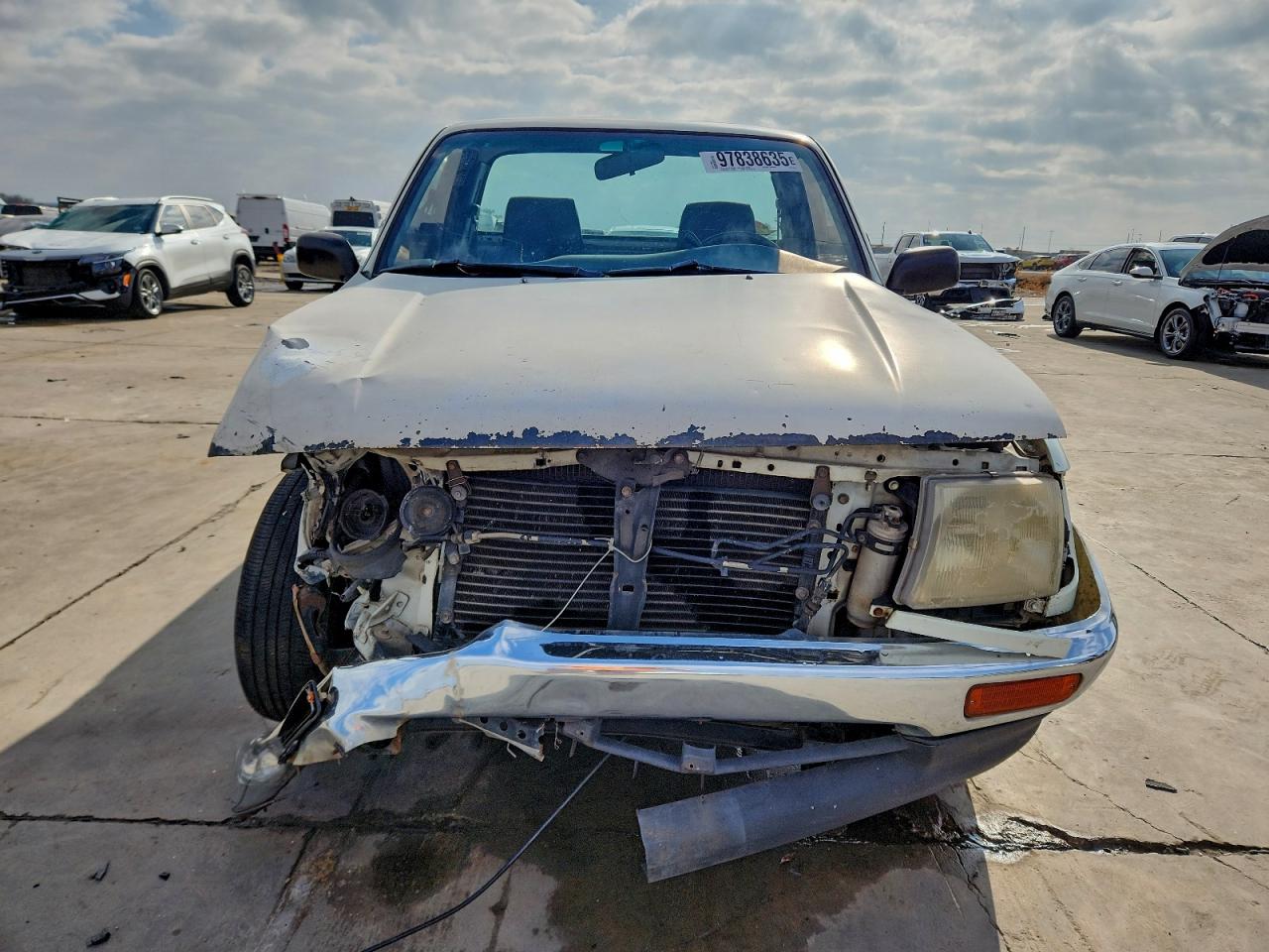 1997 TOYOTA TACOMA BASE photo 5