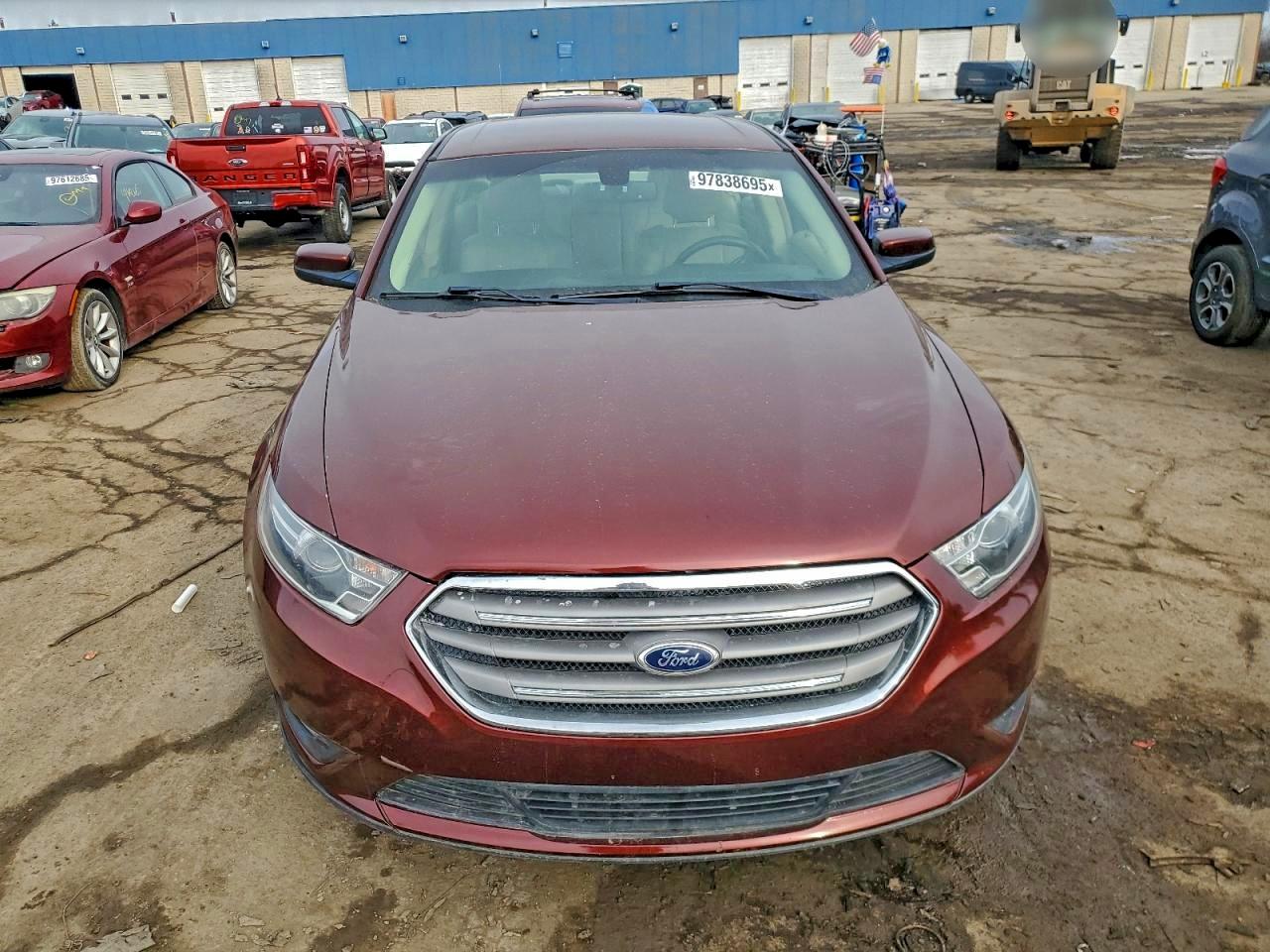 2015 FORD TAURUS SEL photo 5