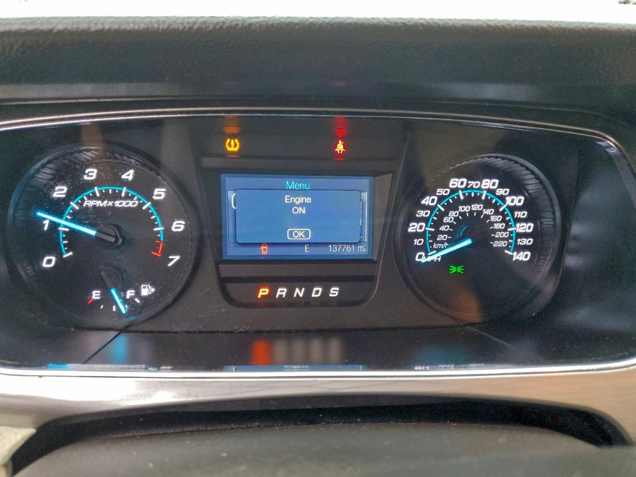 2015 FORD TAURUS SEL photo 9