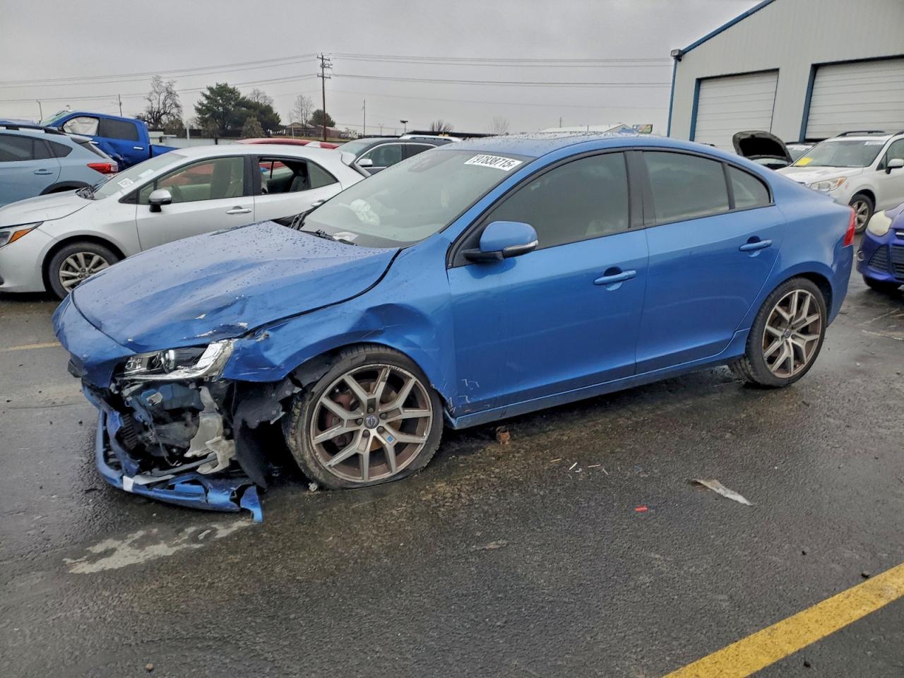 2017 VOLVO S60
