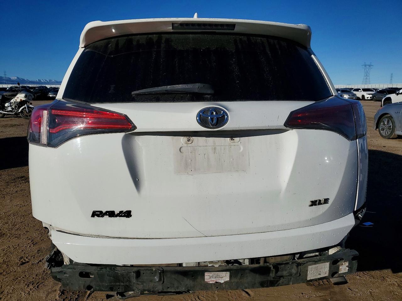 2018 TOYOTA RAV4 ADVENTURE photo 6
