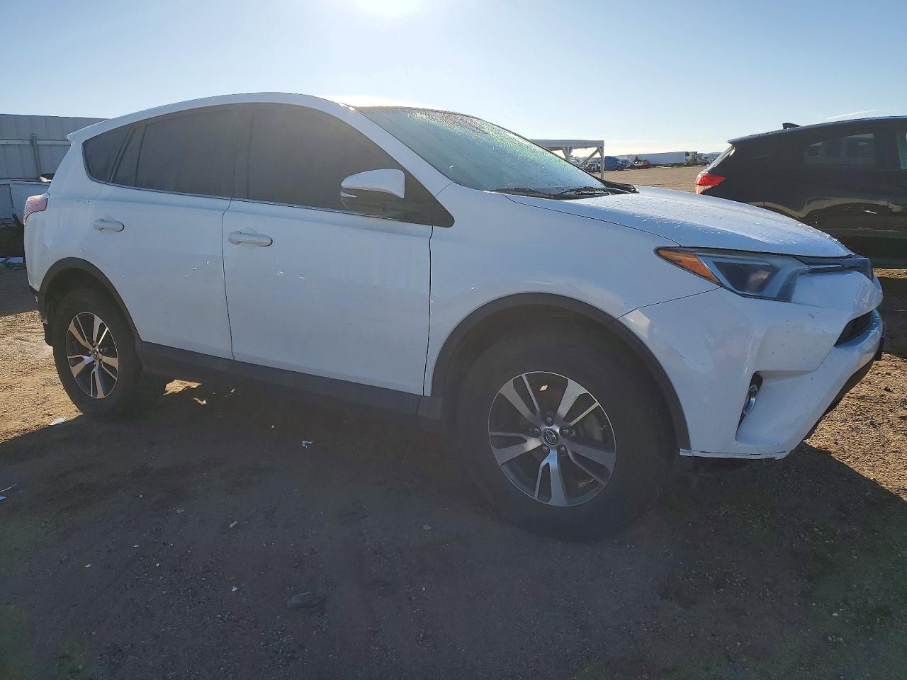 2018 TOYOTA RAV4 ADVENTURE photo 4
