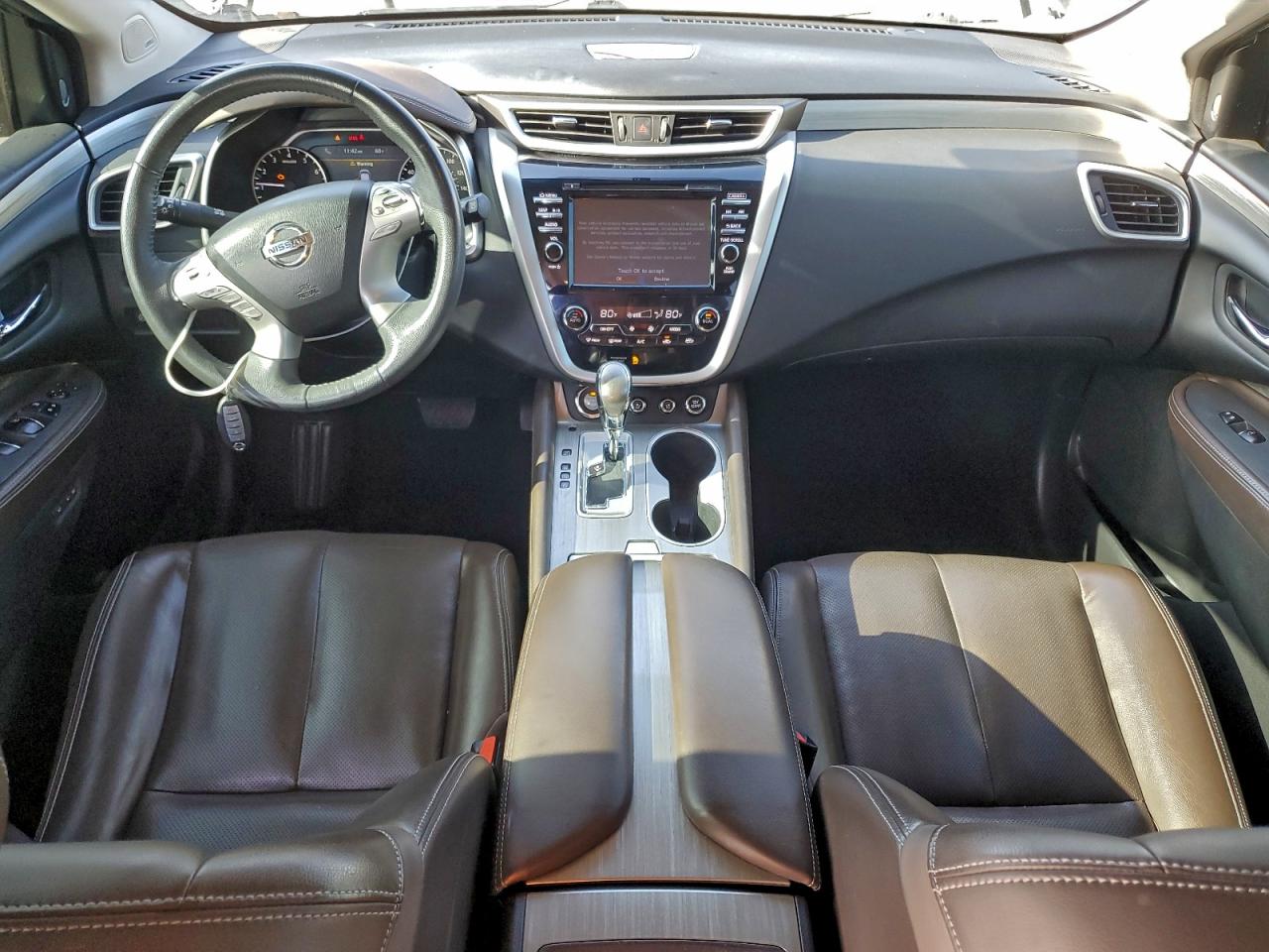 2017 NISSAN MURANO S photo 8