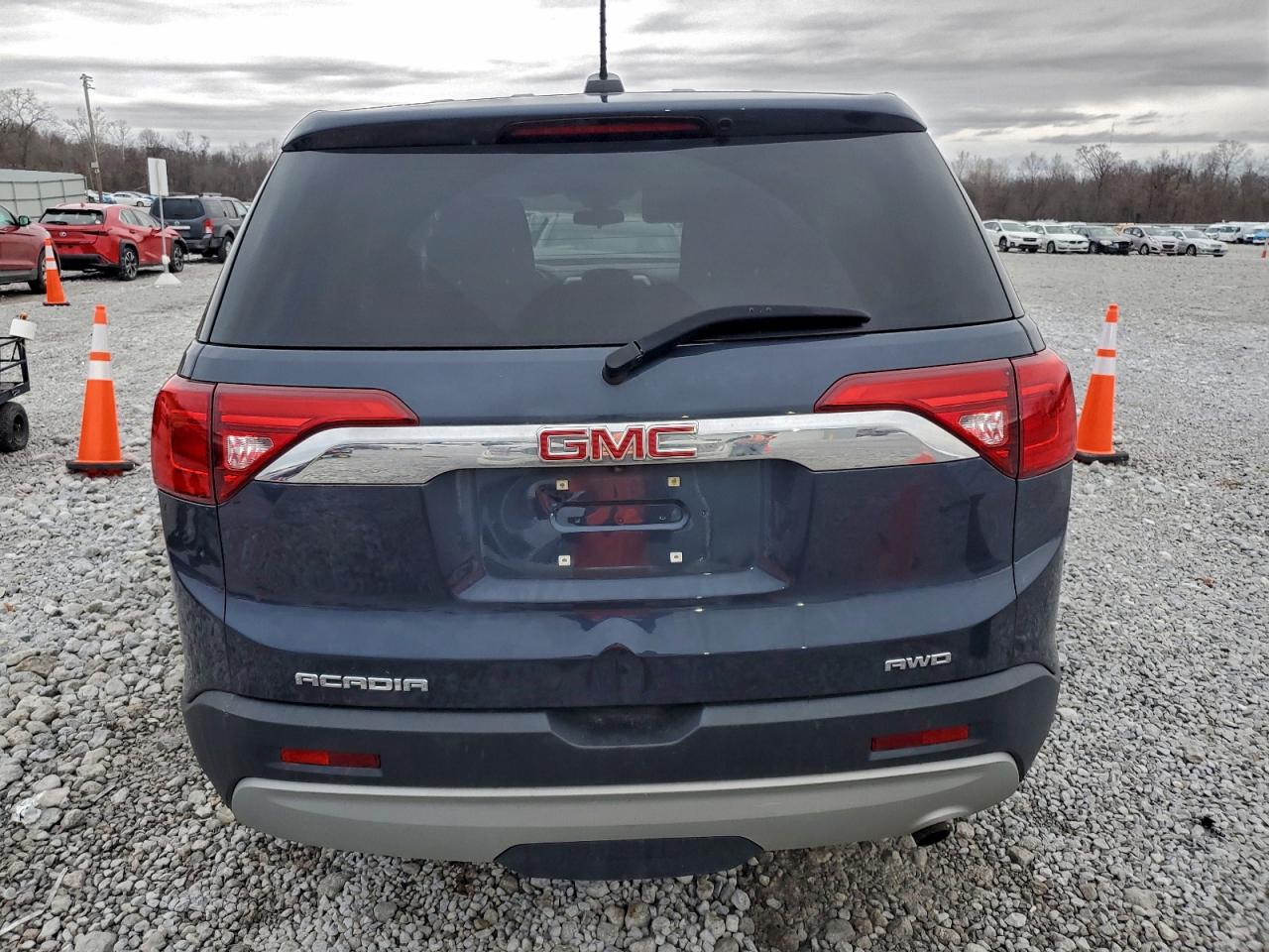 2019 GMC ACADIA SLE photo 6
