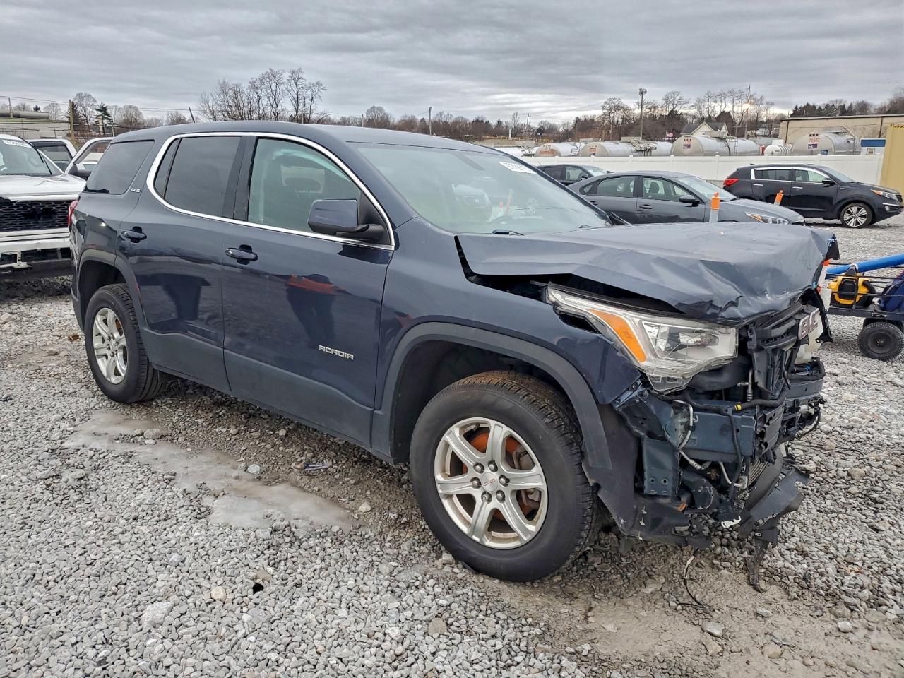 2019 GMC ACADIA SLE photo 4
