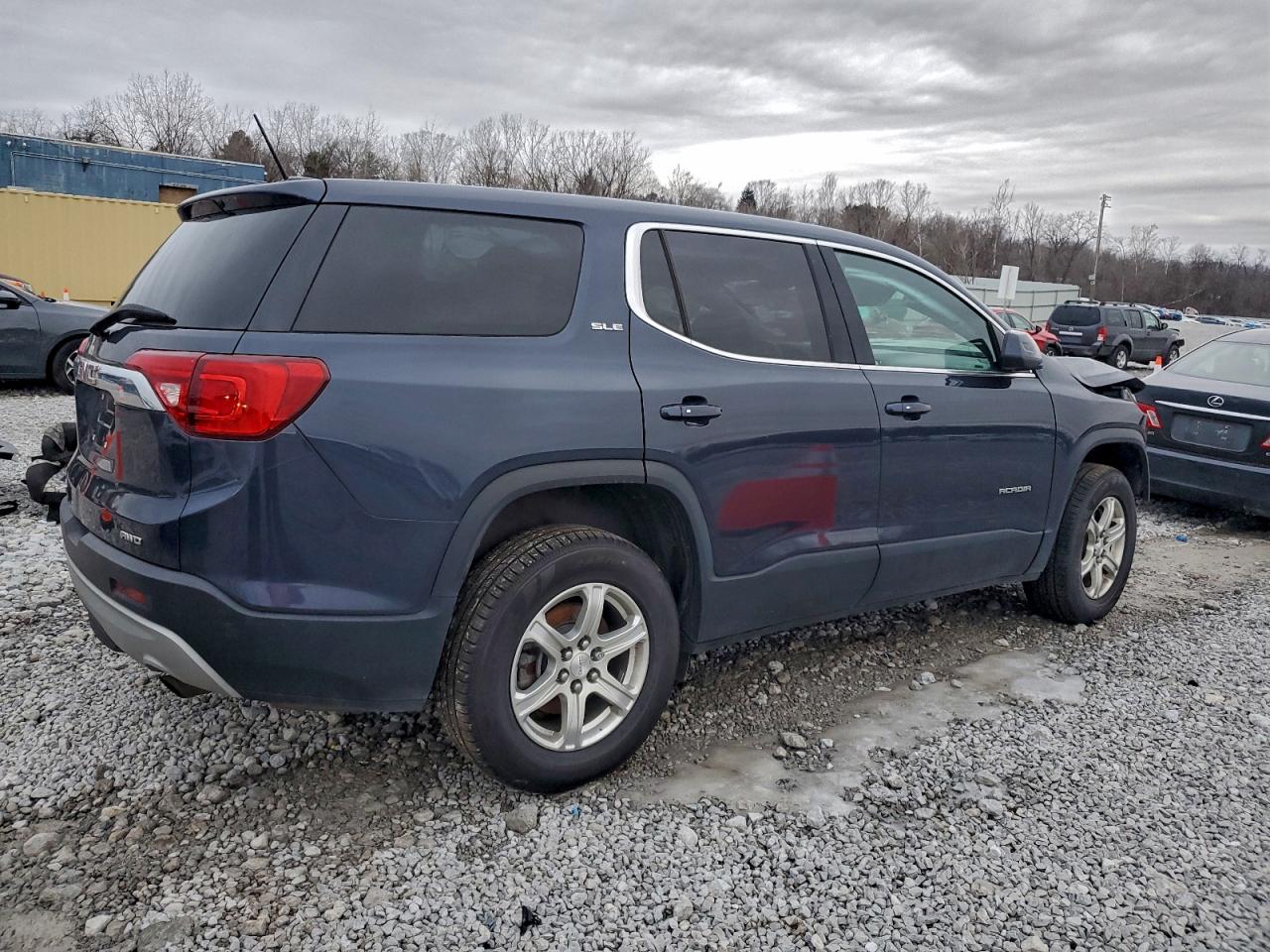 2019 GMC ACADIA SLE photo 3