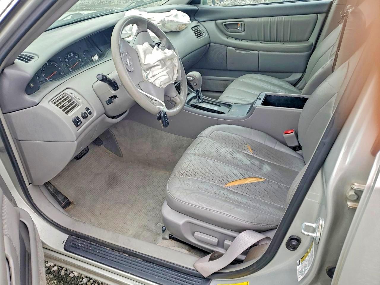 2004 TOYOTA AVALON XL photo 13