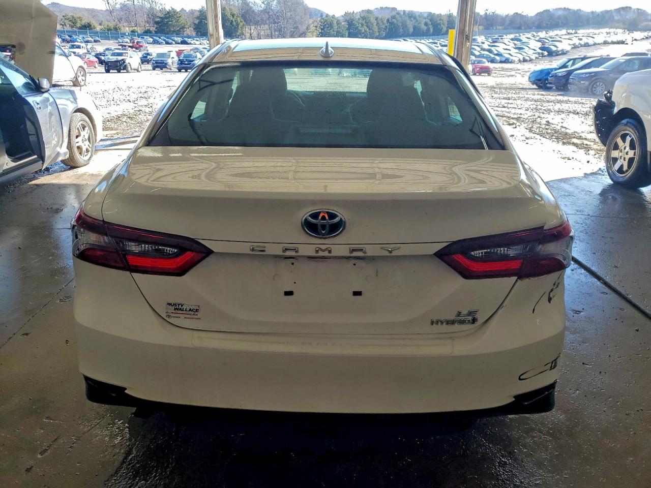 2022 TOYOTA CAMRY LE photo 16