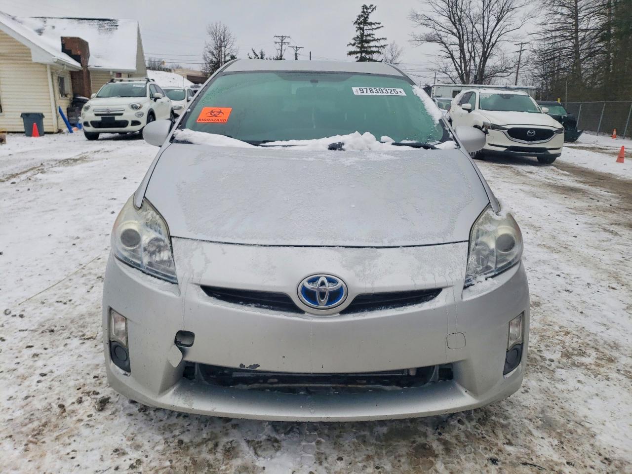 2010 TOYOTA PRIUS photo 9