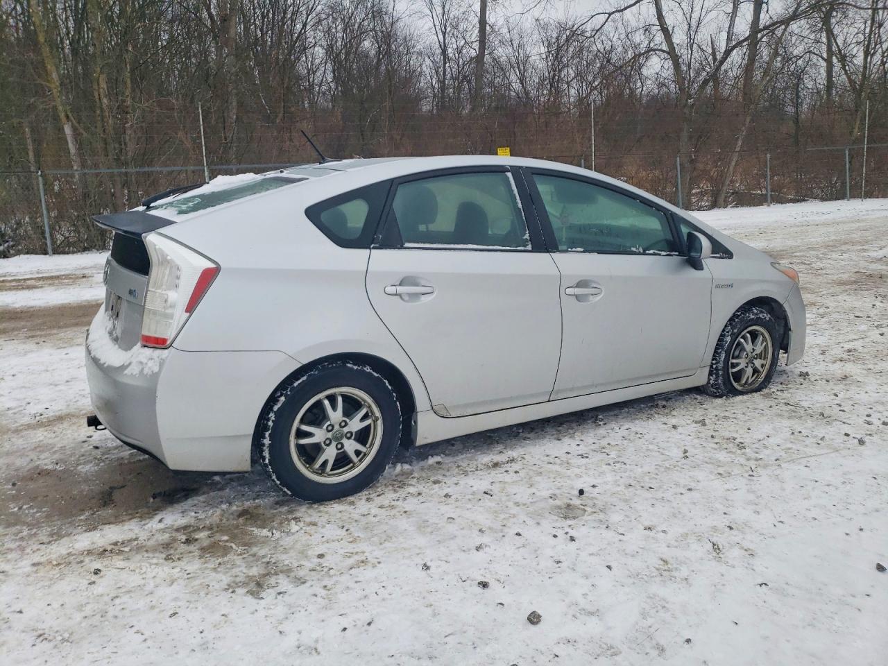2010 TOYOTA PRIUS photo 5