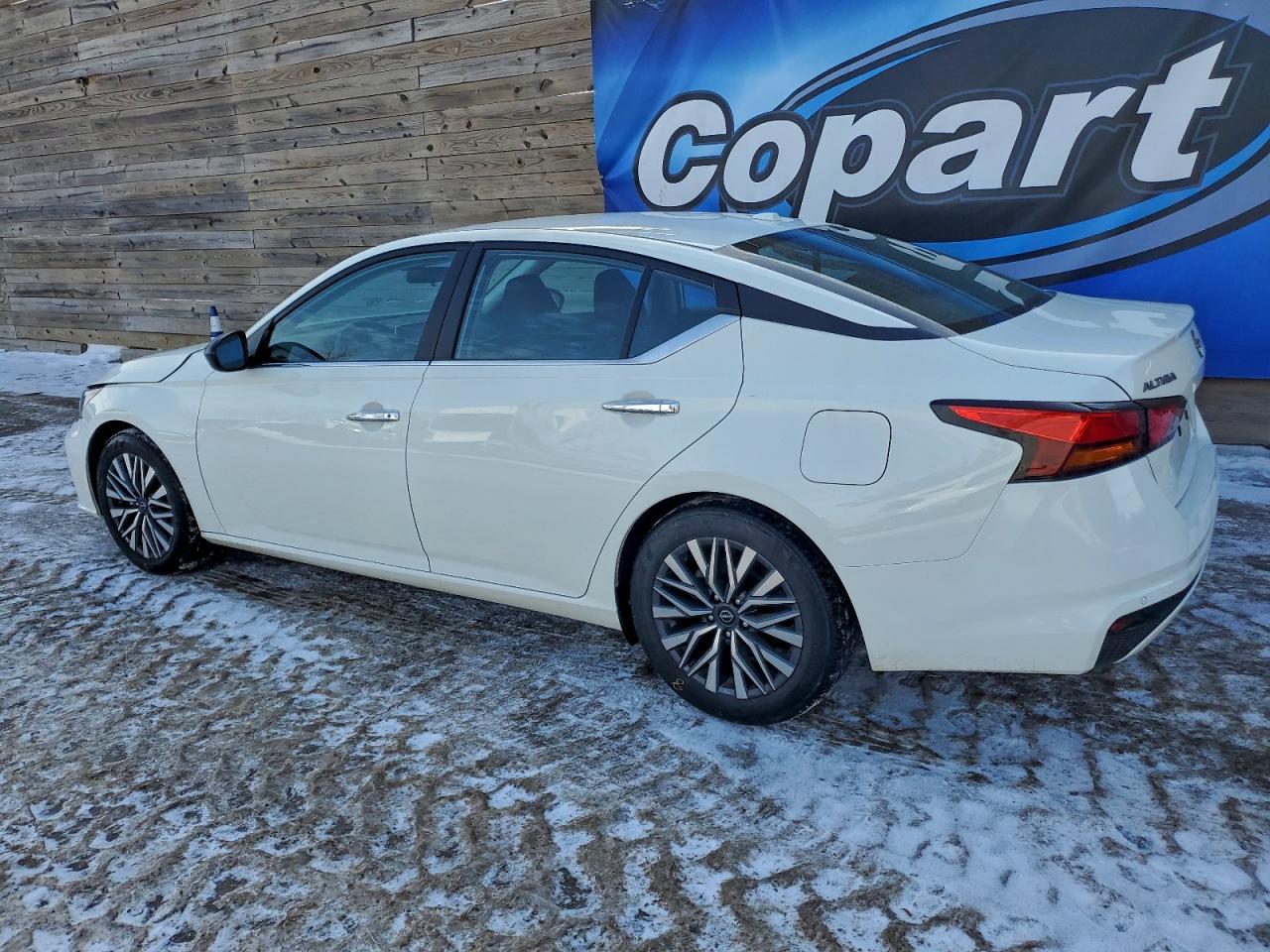 2025 NISSAN ALTIMA SV photo 2