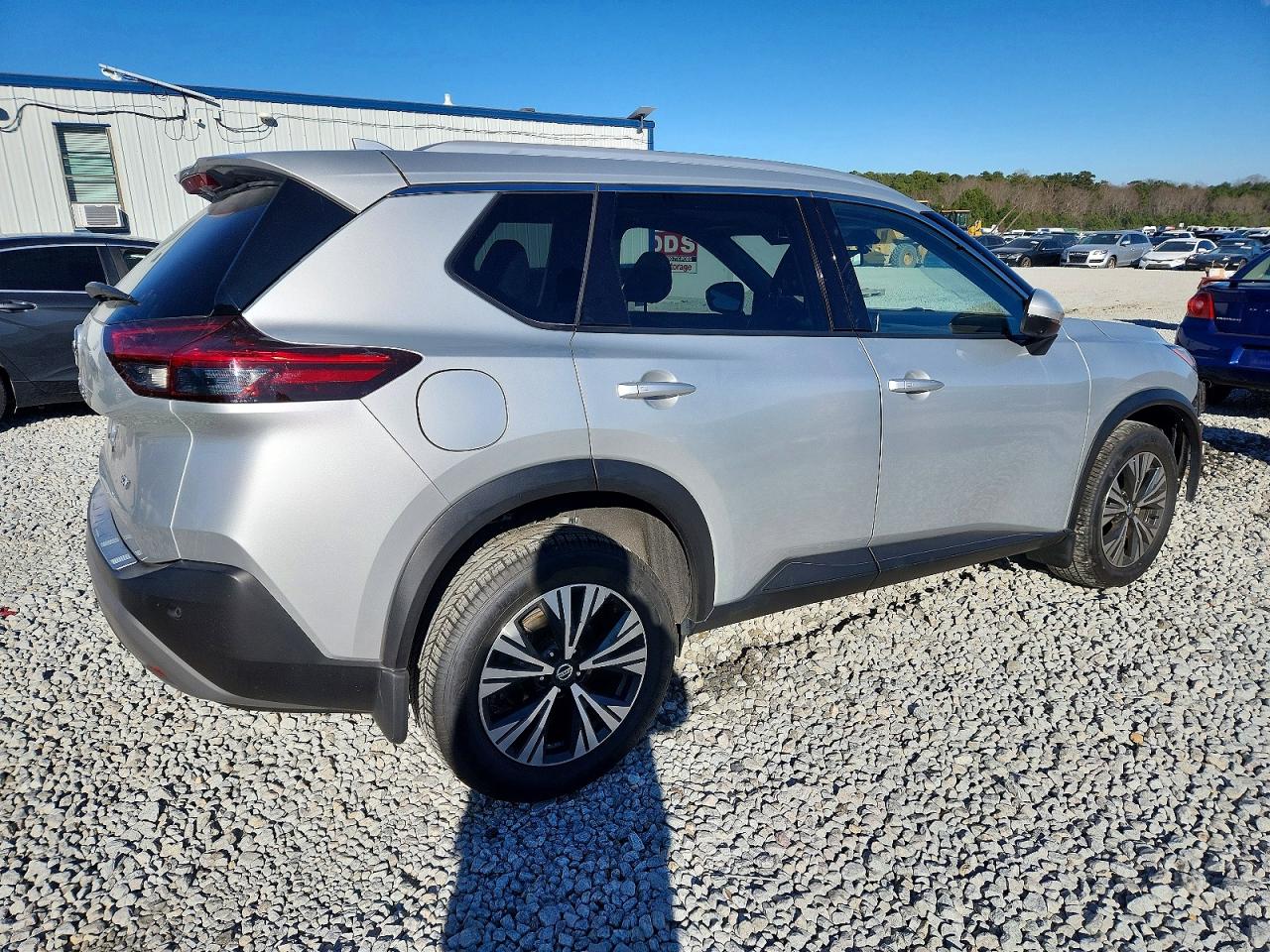2021 NISSAN ROGUE SV photo 9