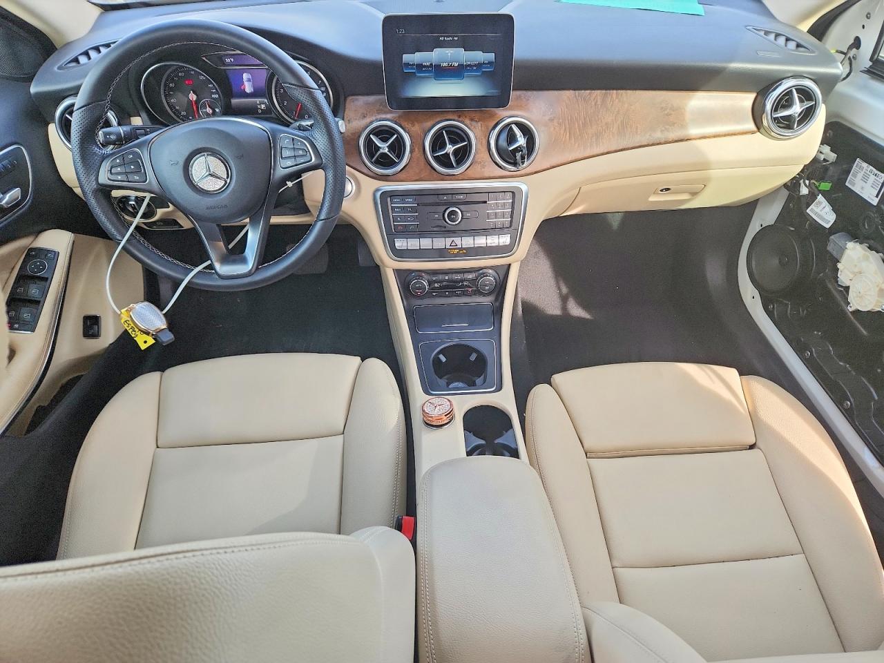 2019 MERCEDES-BENZ GLA 250 4MATIC photo 15