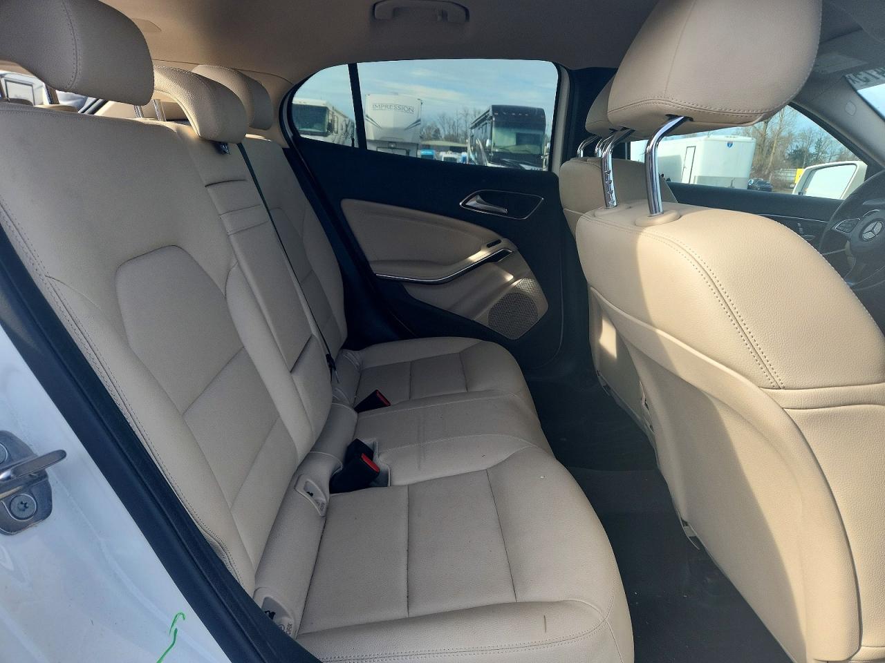 2019 MERCEDES-BENZ GLA 250 4MATIC photo 19