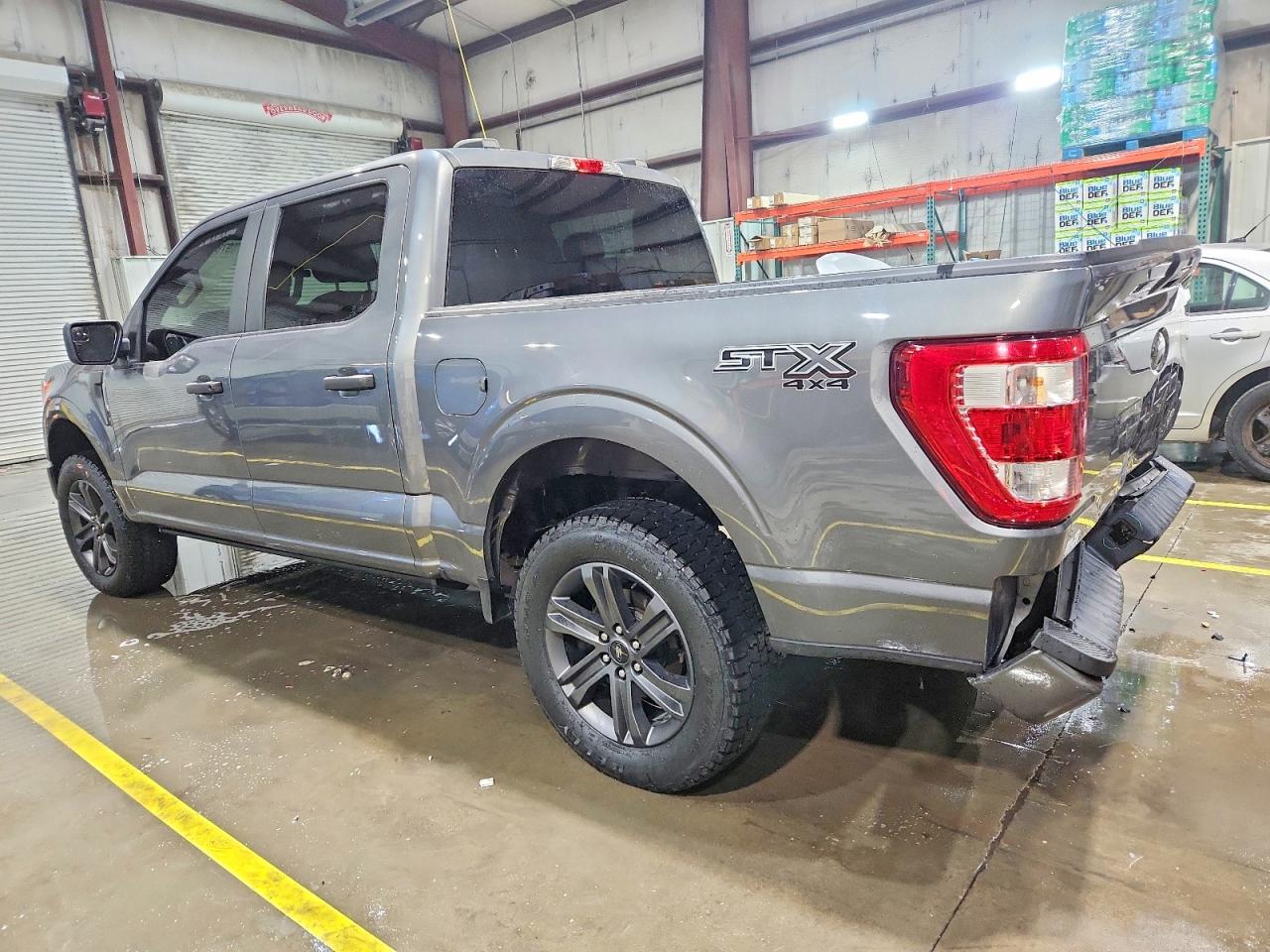2022 FORD F150 SUPERCREW photo 2