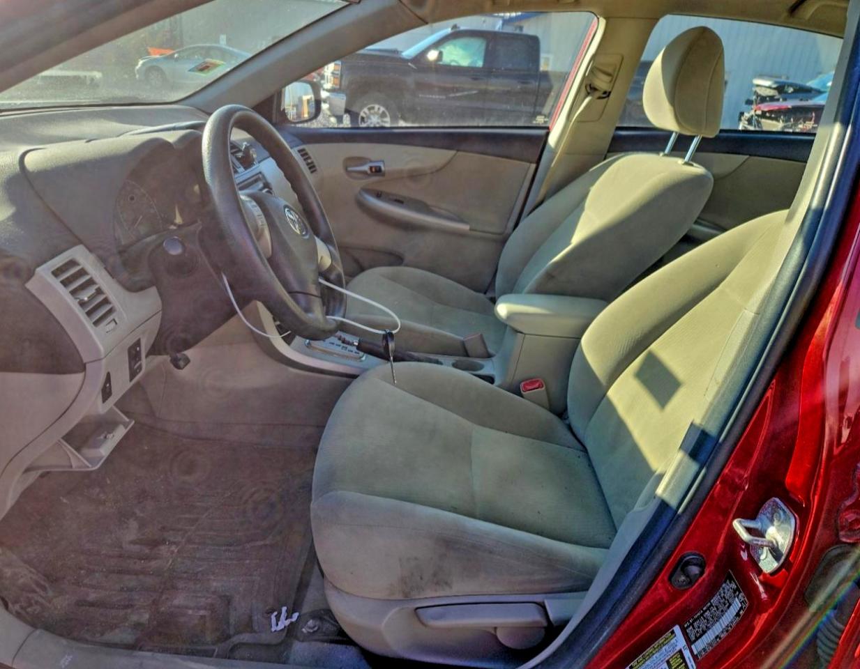 2012 TOYOTA COROLLA BASE photo 7