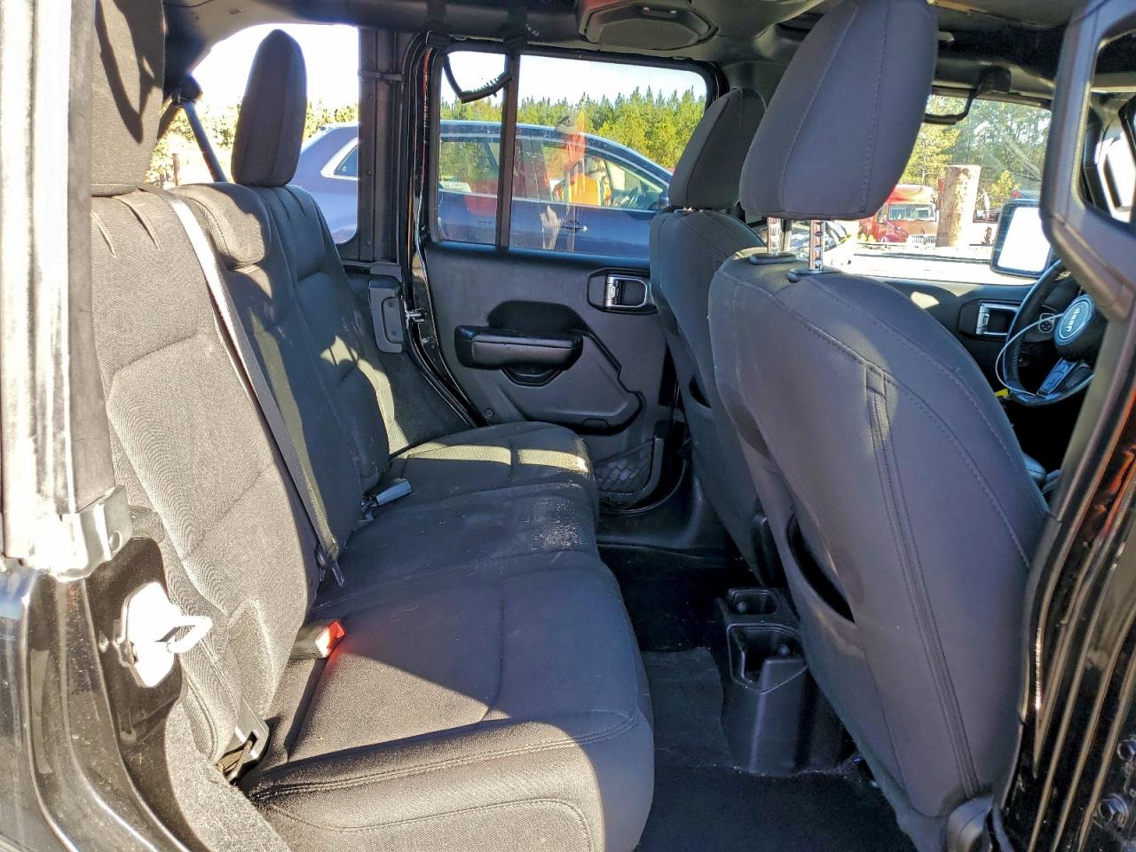 2018 JEEP WRANGLER UNLIMITED SPORT photo 11