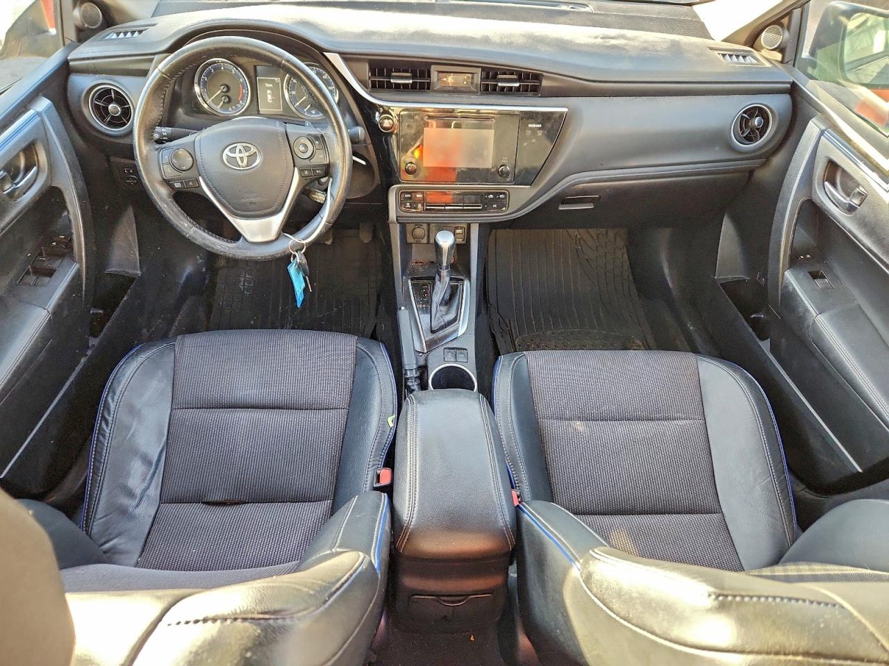 2017 TOYOTA COROLLA L photo 15