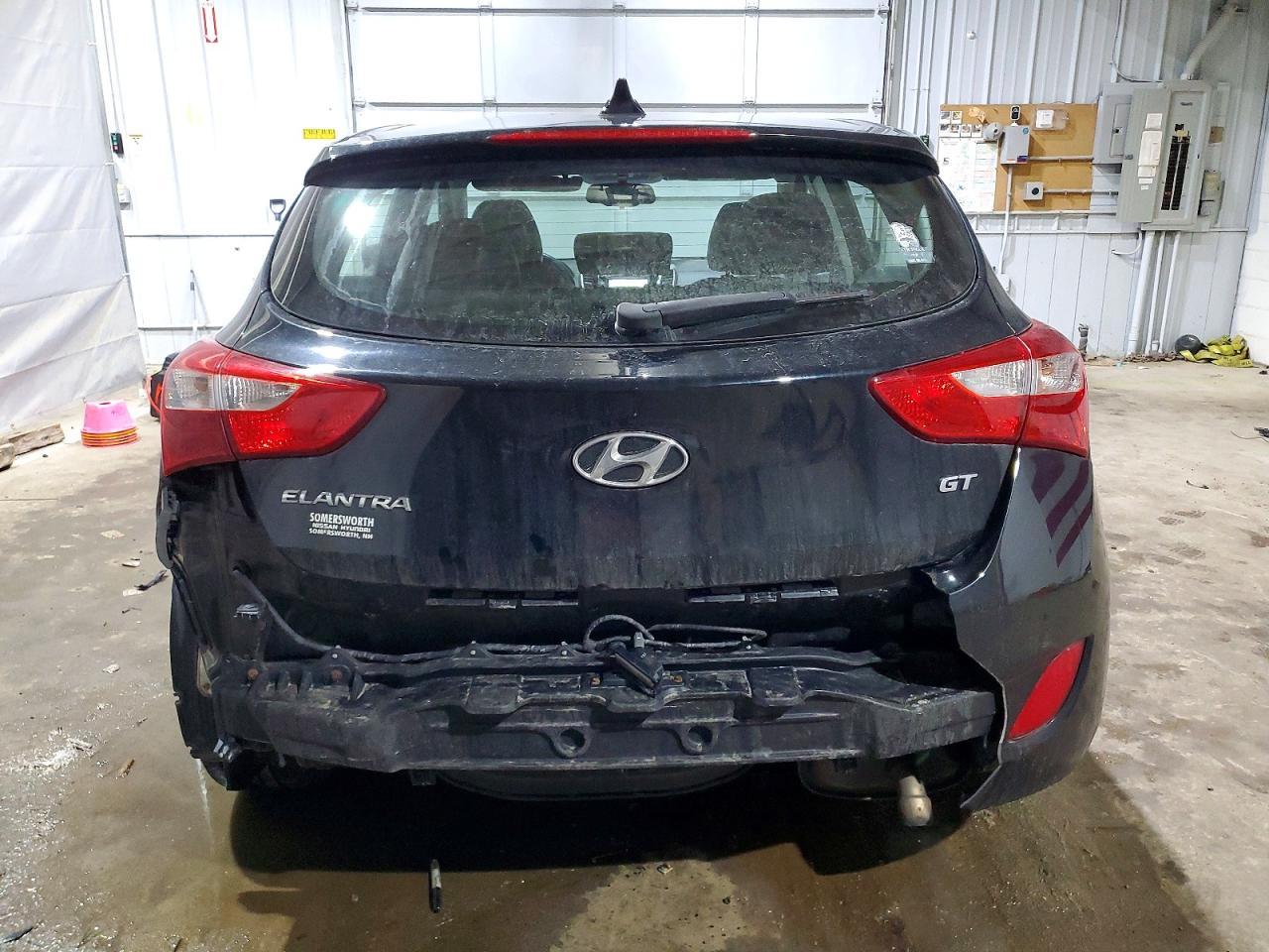 2017 HYUNDAI ELANTRA GT photo 6