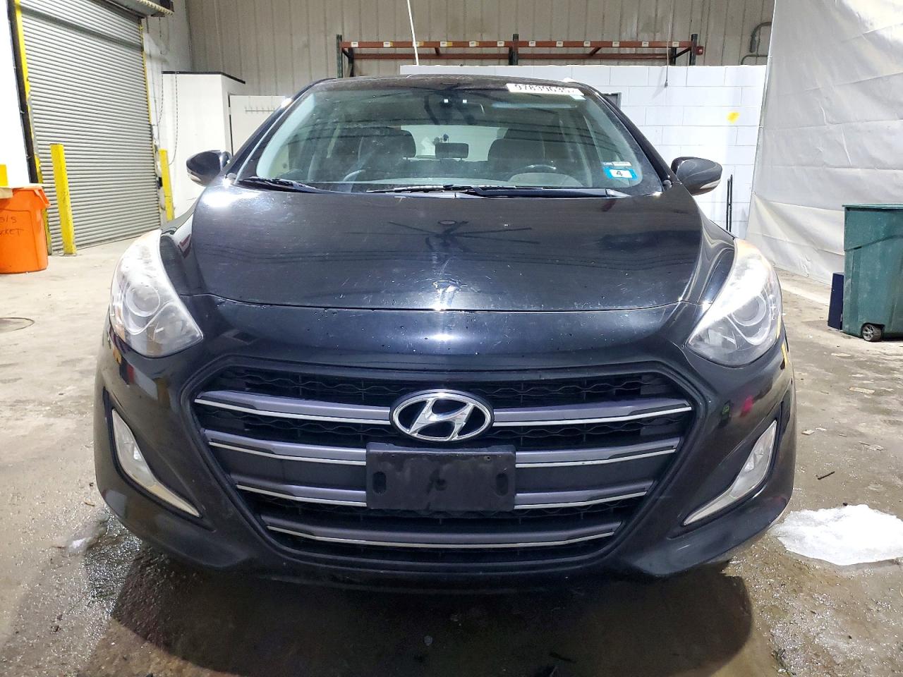 2017 HYUNDAI ELANTRA GT photo 5