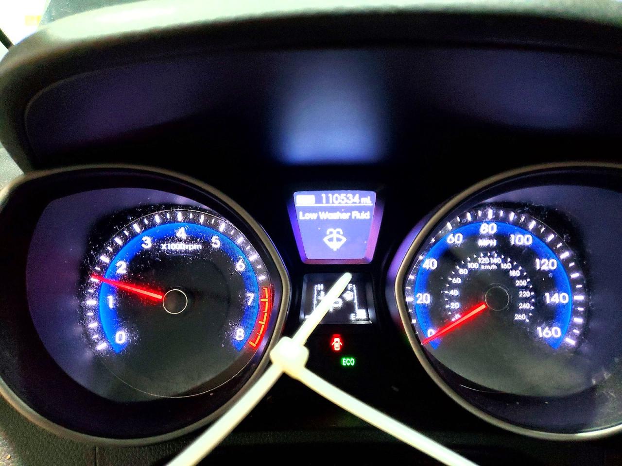 2017 HYUNDAI ELANTRA GT photo 9