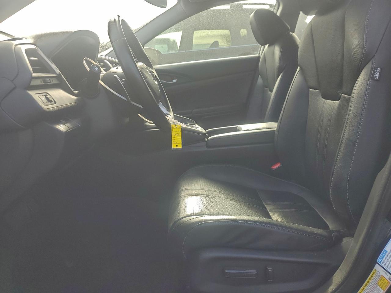 2019 HONDA INSIGHT TOURING photo 7