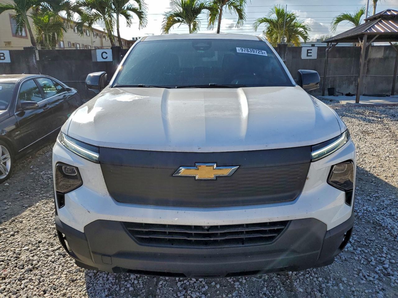 2024 CHEVROLET SILVERADO photo 5