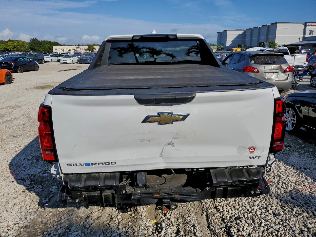 2024 CHEVROLET SILVERADO photo 6