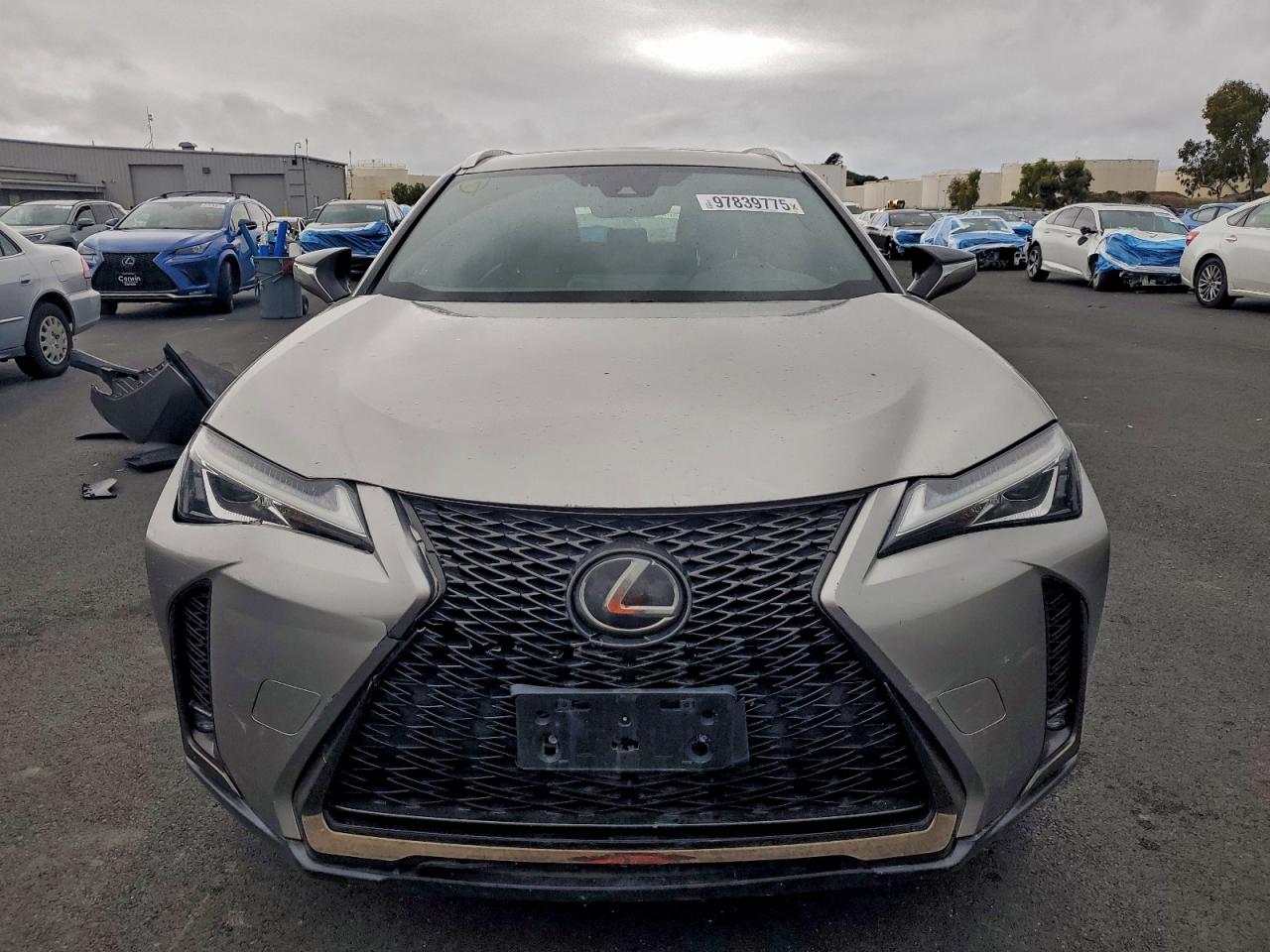 2019 LEXUS UX 200 photo 5