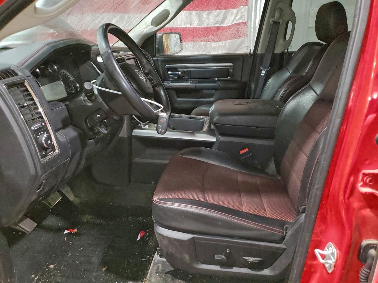 2016 RAM 1500 SPORT photo 7