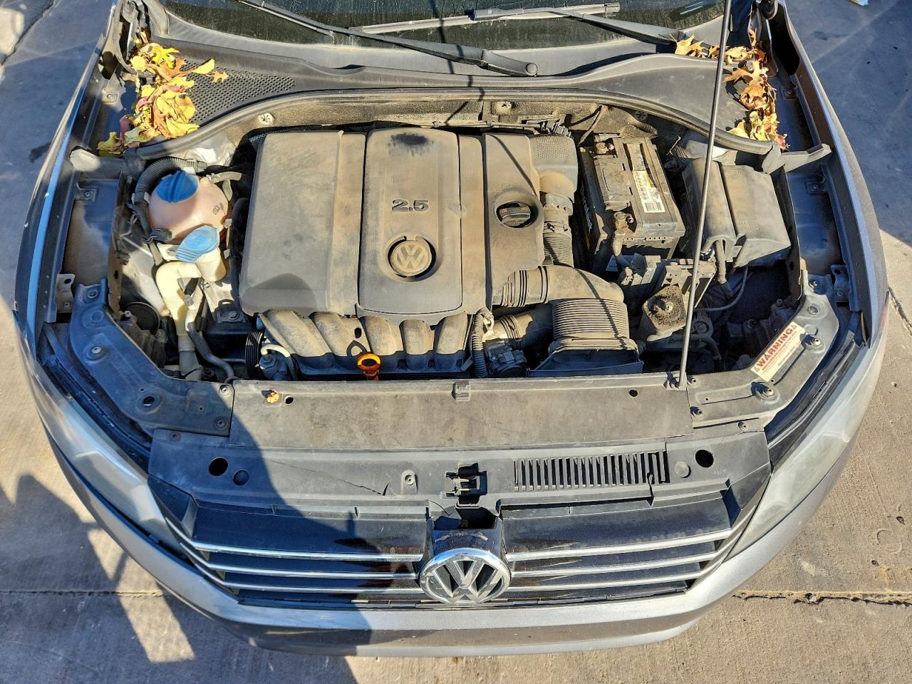 2012 VOLKSWAGEN PASSAT SE photo 11