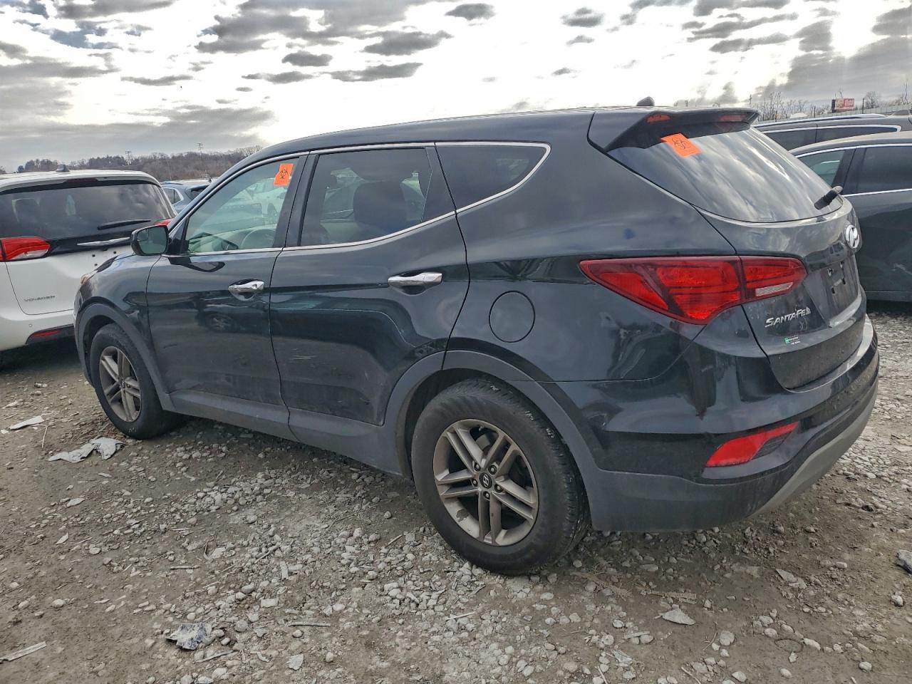 2018 HYUNDAI SANTA FE SPORT photo 2