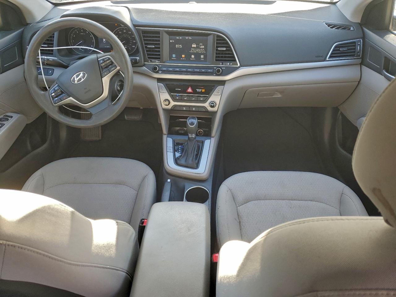 2018 HYUNDAI ELANTRA SEL photo 8