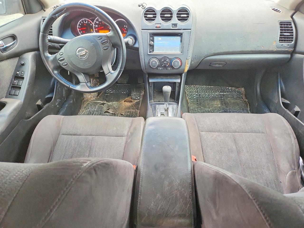 2012 NISSAN ALTIMA BASE photo 8