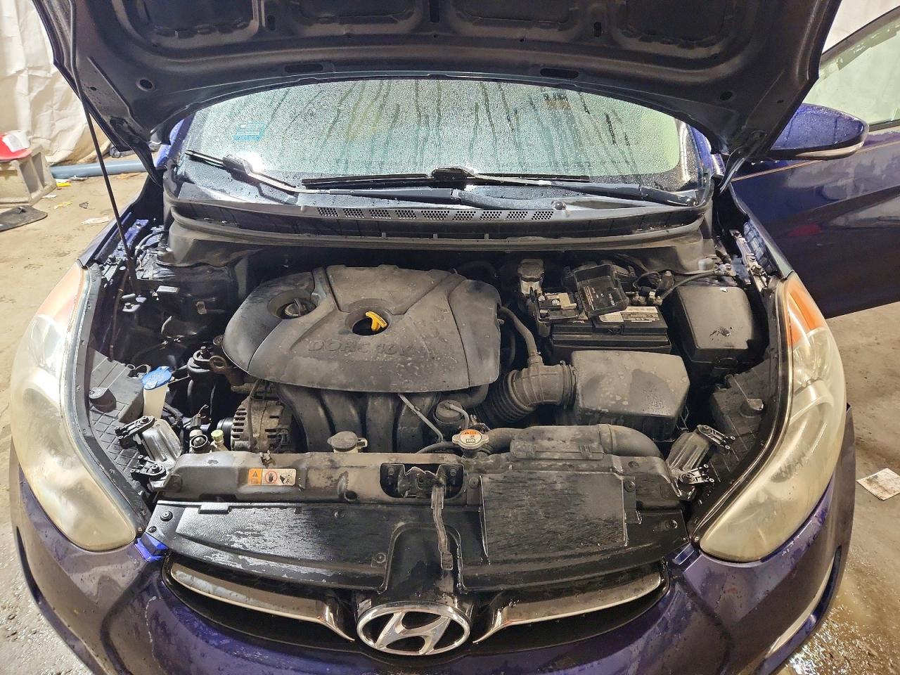 2013 HYUNDAI ELANTRA GLS photo 11