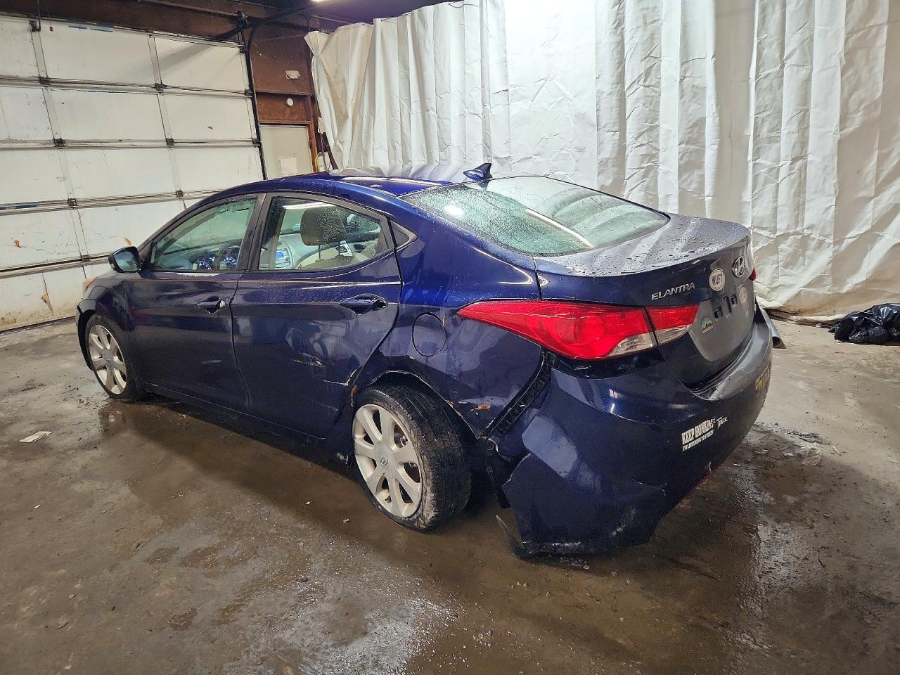 2013 HYUNDAI ELANTRA GLS photo 2